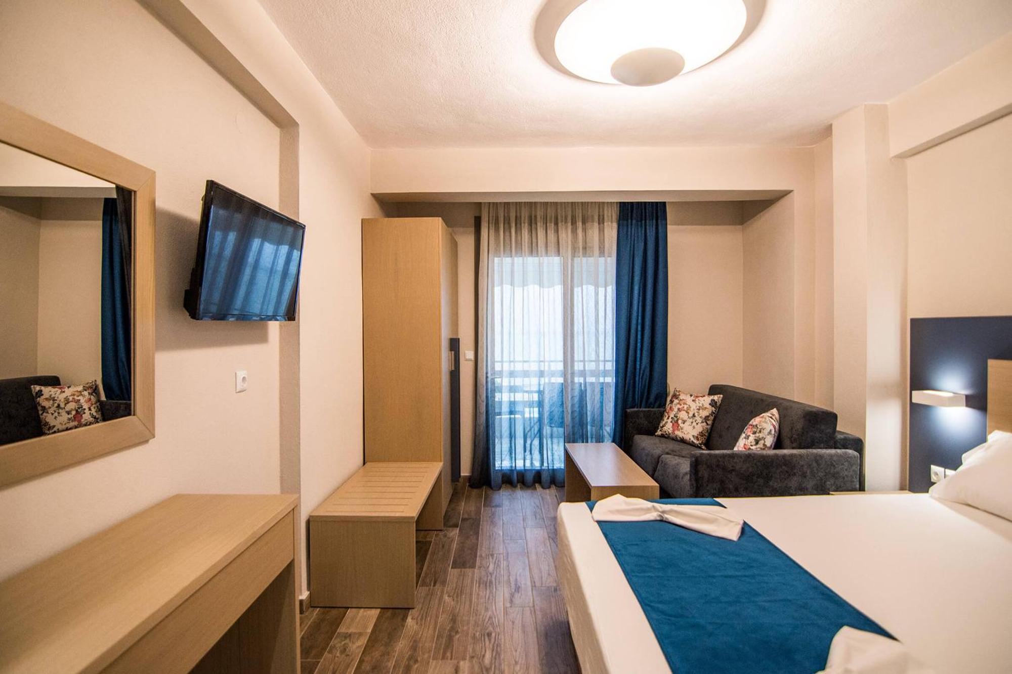 Ippokampos Holidays Nea Vrasna Exterior foto