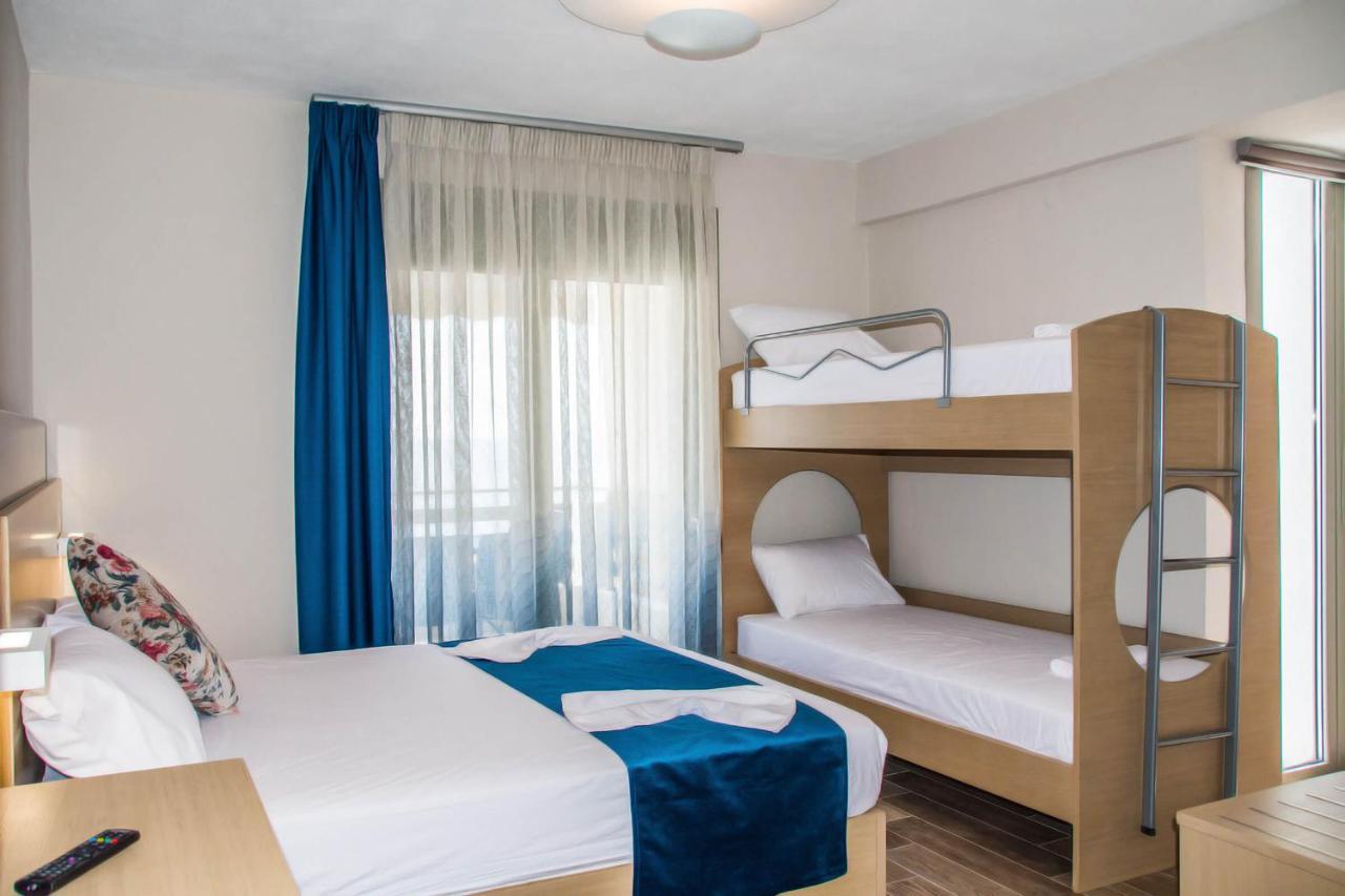Ippokampos Holidays Nea Vrasna Exterior foto