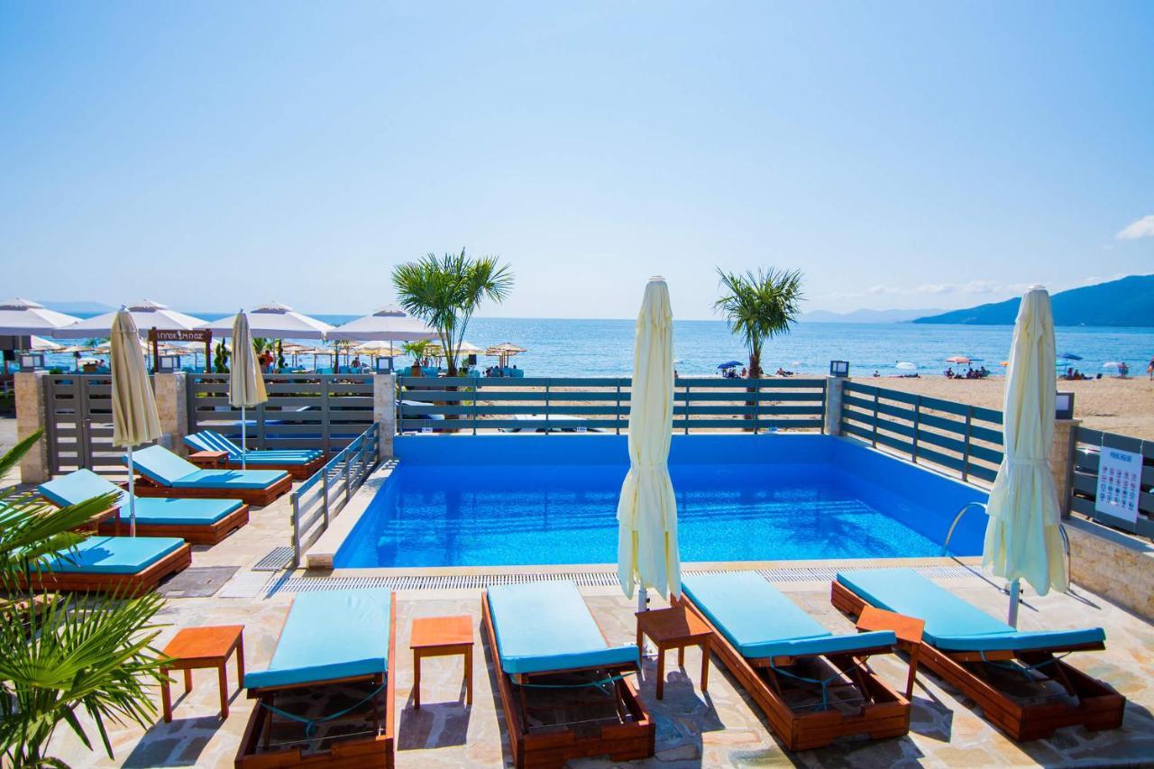 Ippokampos Holidays Nea Vrasna Exterior foto