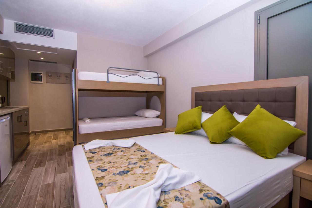 Ippokampos Holidays Nea Vrasna Exterior foto